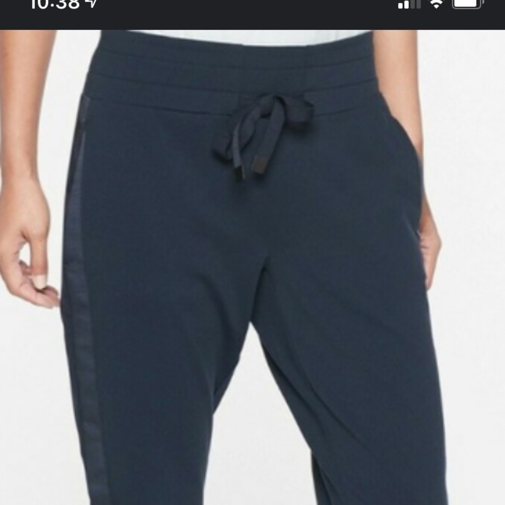 Athleta Metro Downtown Ankle Pant